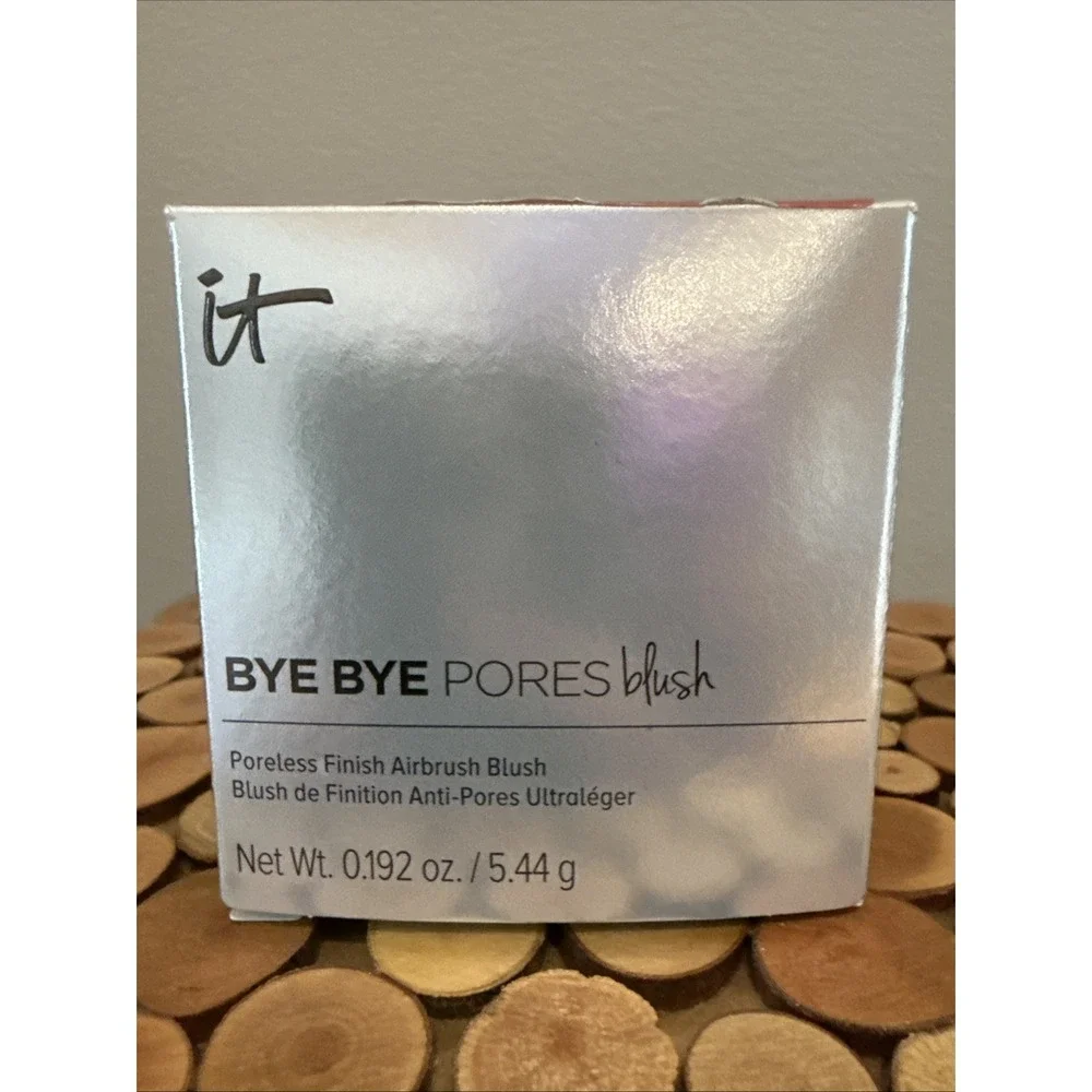 IT COSMETICS BYE‎ BYE PORES BLUSH PORELESS FINISH NATURALLY PRETTY (WARM PEACH)